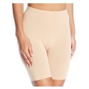 No more chafing! Comfortable Smooth Slip Shorts